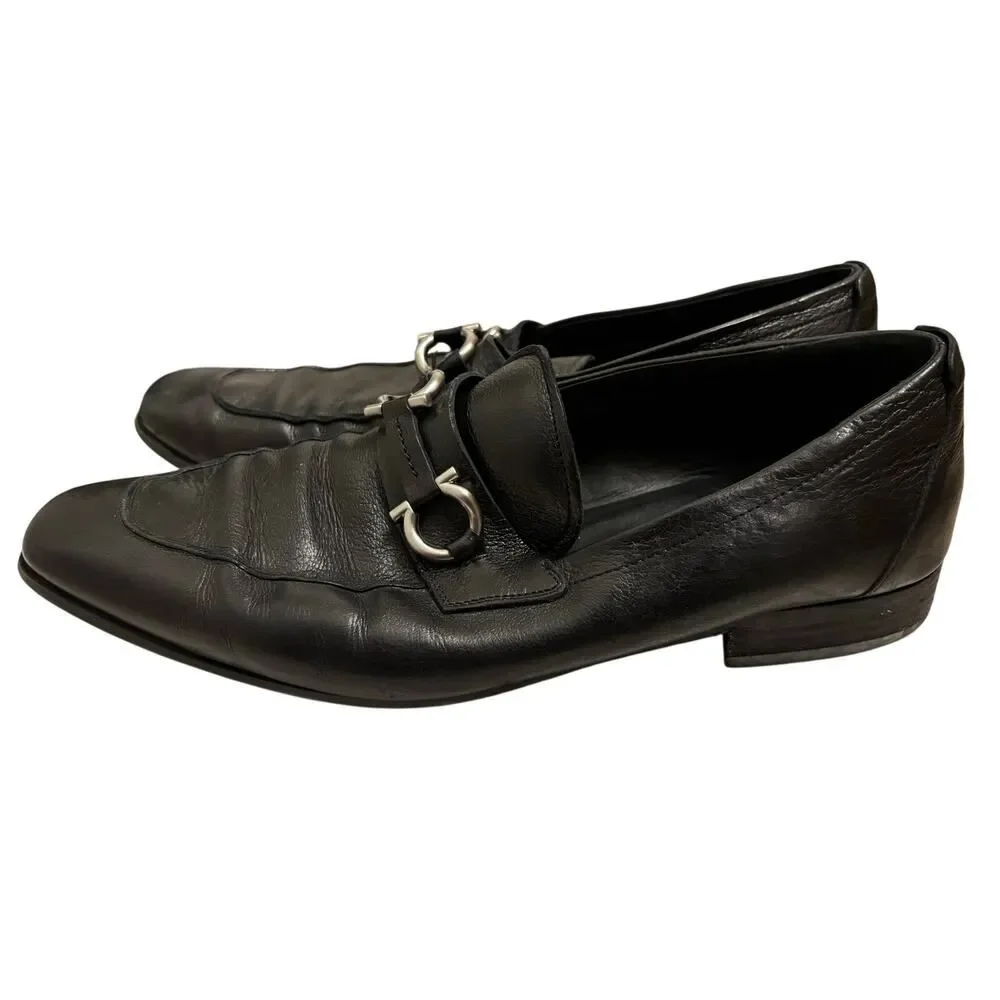 Salvatore Ferragamo loafers featuring silver Gancini bit hardware, men’s size 9